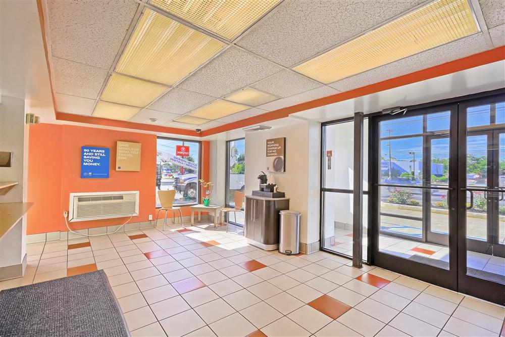 Motel 6-Maple Shade Township, Nj - Philadelphia - Mt Laurel المظهر الداخلي الصورة
